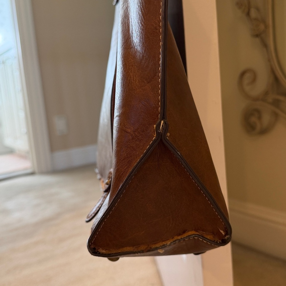 Tony Lama cowhide purse - Picture 5 of 8